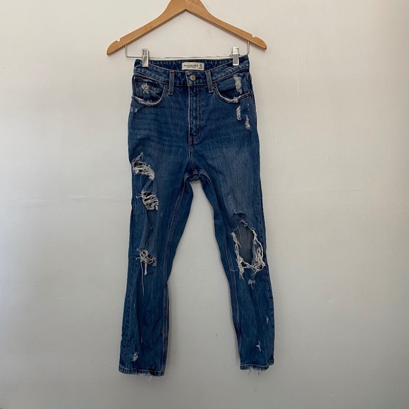 Abercrombie & Fitch High Rise Mom Jeans Distressed Curve Love - Picture 1 of 5